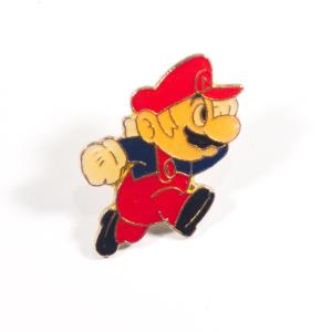 Pin's Mario saute (01)
